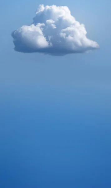 Single white cloud on blue sky — Stock Photo, Image
