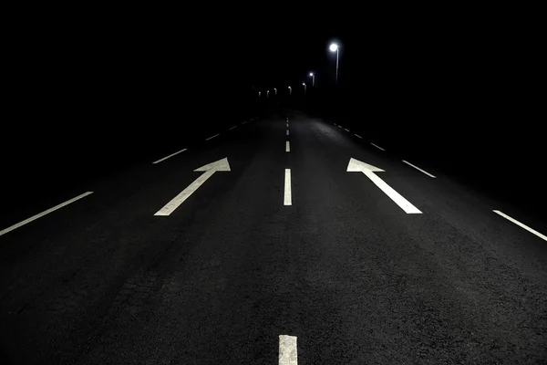 Estrada à noite — Fotografia de Stock