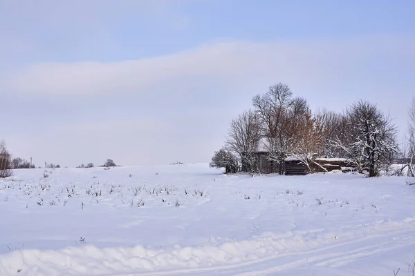 Lonely Abandoned Rural House Field Winter — Stock Photo, Image