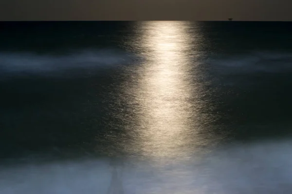 Шлях Від Місячного Світла Морській Воді — стокове фото