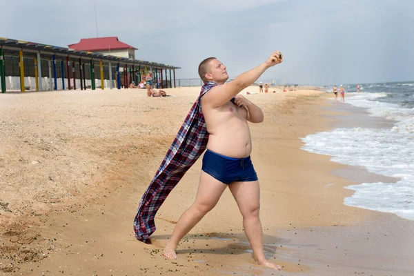 Super Herói Gordo Engraçado Com Uma Xadrez Vez Manto Com — Fotografia de Stock