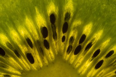 Kesilen kivinin dokusu ışığın geçtiği makro, yakın çekim