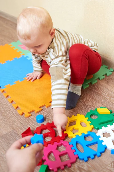 Papà Bambino Una Figura Giocattoli Pieghevoli Sorter Giochi Educativi Bambini — Foto Stock