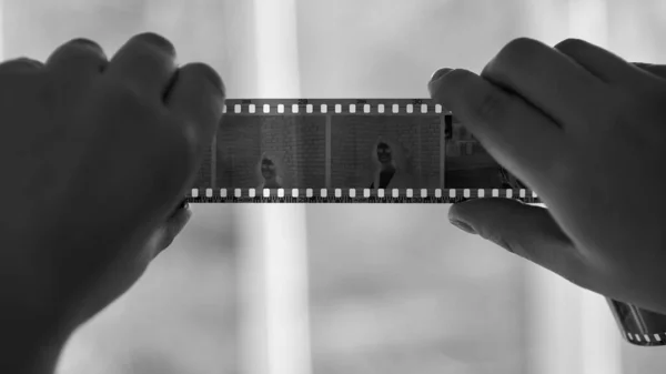 Woman Holds Negative Old Film Camera Close Black White Photo — Stock Photo, Image