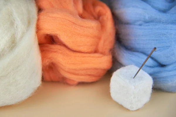 Needle Felted Cube Skeins Wool Beige Background — Stock Photo, Image