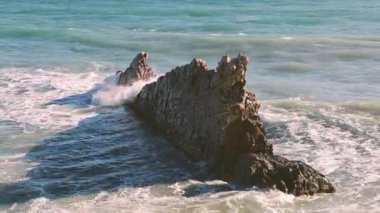 Ligurian denizinin kayaları