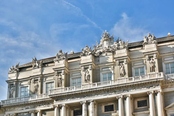 Palazzo Ducale no centro da cidade de Génova — Fotografia de Stock