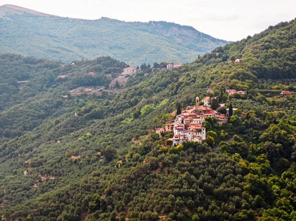 Arzeno DOneglia pueblo del interior de Liguria — Foto de Stock