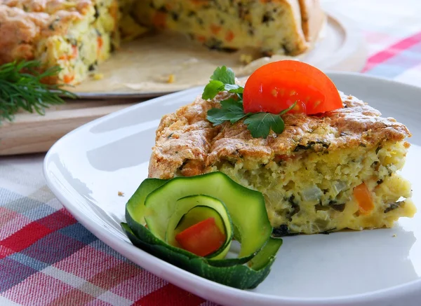 Baked cabbage with potatoes and mushrooms au gratin — Stock Photo, Image