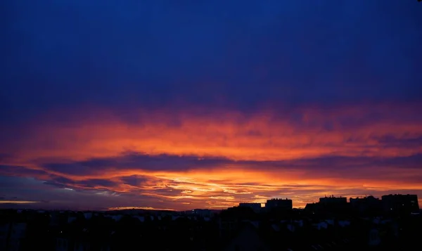 Багатокольорові Хмари Неба Під Час Заходу Сонця — стокове фото