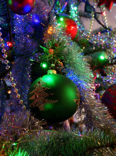 Jolies Boules Verre Multicolores Brillantes Comme Ornement Arbre Noël — Photo