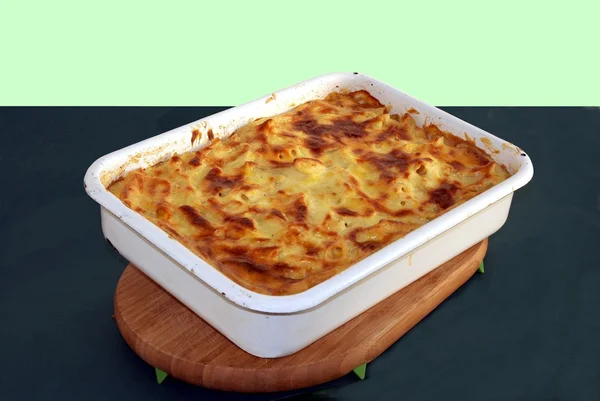 Meat,vegetables and beshamele sauce au gratin as tasty meal — Stock Photo, Image