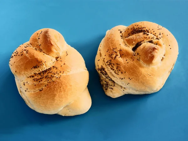 haşhaş ile lezzetli rulo