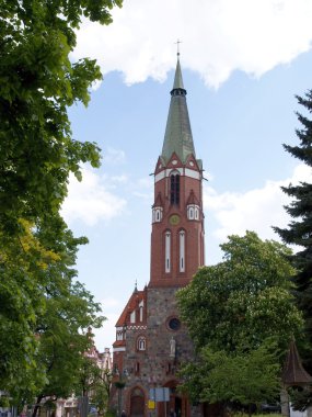 Kilise Sopot kasabadaki yüksek saat kulesi ile