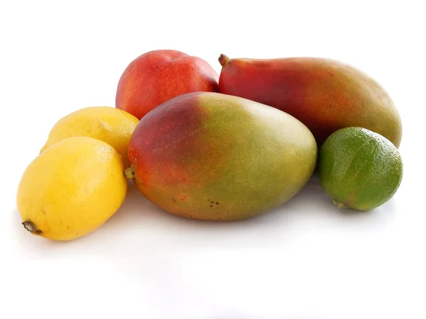 Tropical fruits — Stock Photo, Image