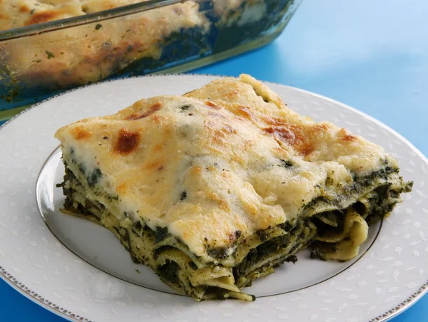 Pasta lasagne with spinach filling — Stock Photo, Image