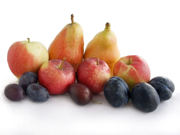 Buah-buahan yang sangat lezat dari sebuah kebun — Stok Foto