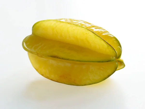Желтые, тропические фрукты карамбола — стоковое фото