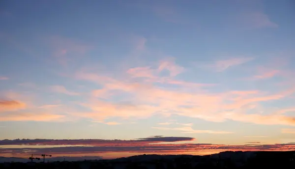 Sunset with multicolor clouds — Stock Photo, Image