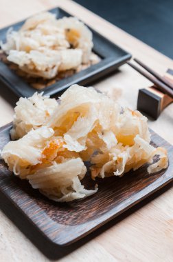 Tayland tatlısı Maprow Keow, Hindistan cevizi ve şeker yapılmış