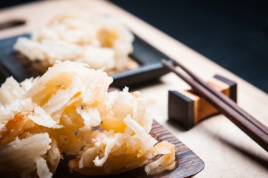 Tayland tatlısı Maprow Keow, Hindistan cevizi ve şeker yapılmış