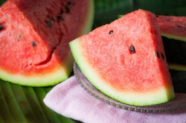 Frisch von Wassermelonenfrüchten — Stockfoto