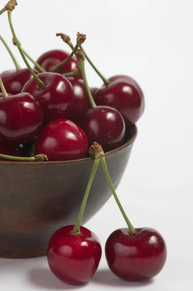 Cherries berries in bowl — Stock Photo, Image