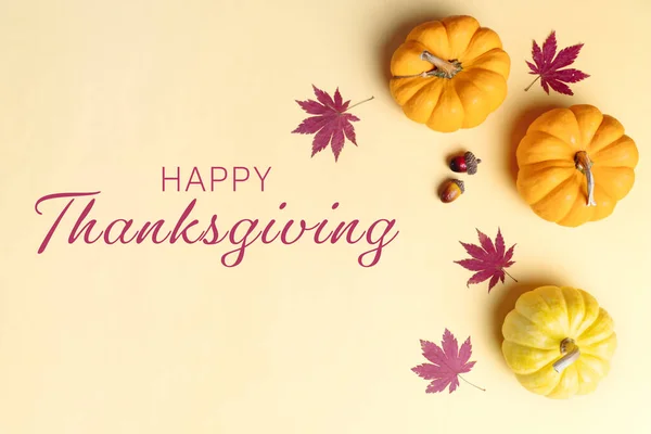 Gelukkige Thanksgiving Dag Met Pompoen Moer Gele Achtergrond — Stockfoto