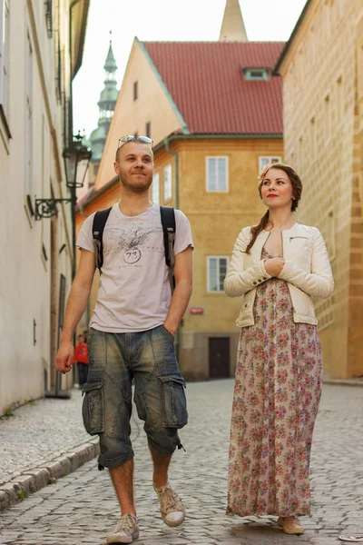 A young couple — Stock Photo, Image