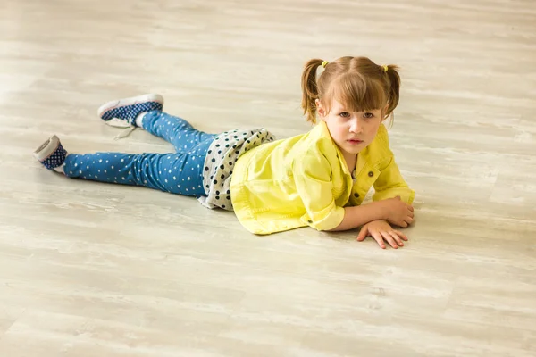 Menina. — Fotografia de Stock