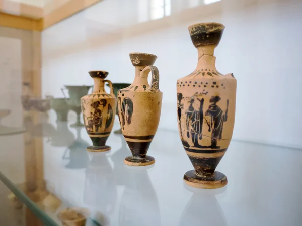 Starą doniczkę caly w Muzeum greckiej — Zdjęcie stockowe
