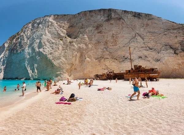 Manzara batık Beach turist — Stok fotoğraf