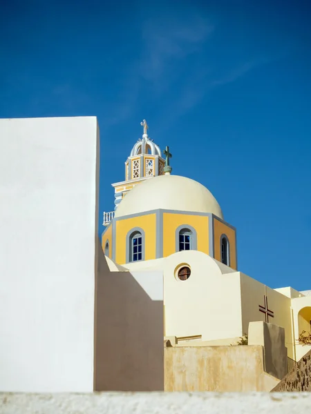 Pequeña iglesia en la isla de Santorini —  Fotos de Stock