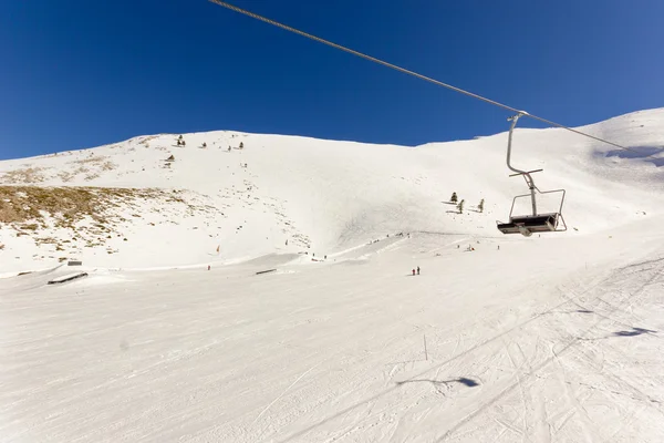 Ski lift on ski resort — Stock Photo, Image