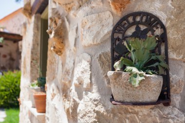 bir evin dış bölümü