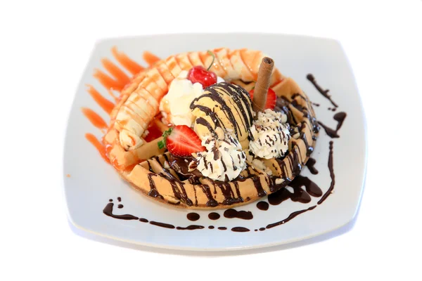 Waffle with ice cream — Stock Photo, Image