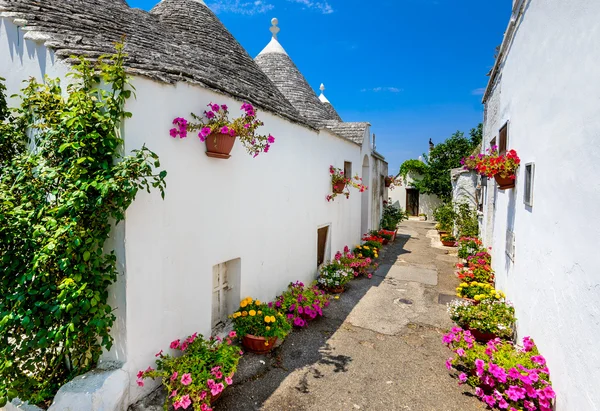 Alberobello, apulien, italz — Stockfoto