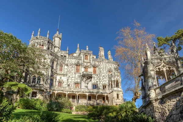 Ancien château historique Regaleira. Portugal, Sintra. — Photo