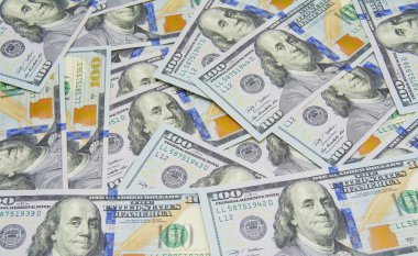 çok fazla 100 dolar faturaları