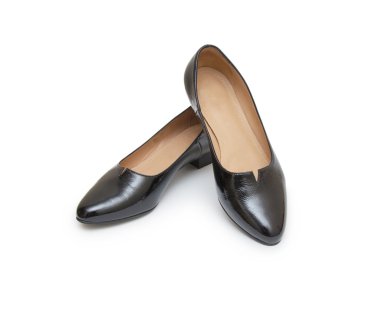 Beyaz arka planda kadın ayakkabıları