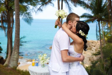 Gelin Damat deniz hurma ağacı tropik düğün