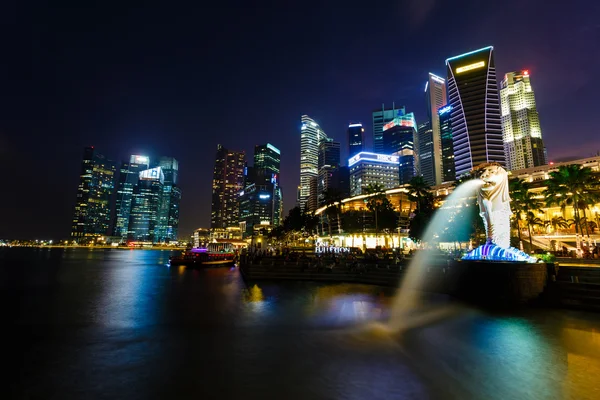 Vista noturna do jardim singapore — Fotografia de Stock