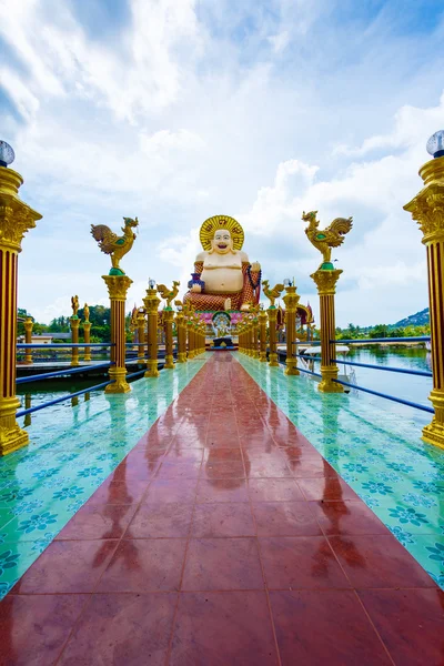Gezi için Tapınak, Wat Plai Laem Samui adasının üzerinde — Stok fotoğraf