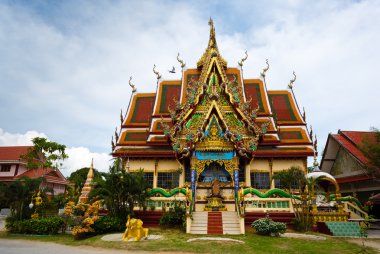 Gezi için Tapınak, Wat Plai Laem Samui adasının üzerinde