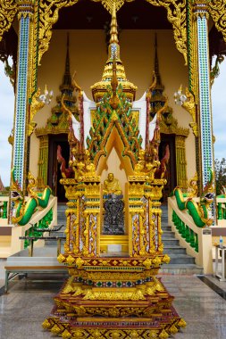 Gezi için Tapınak, Wat Plai Laem Samui adasının üzerinde