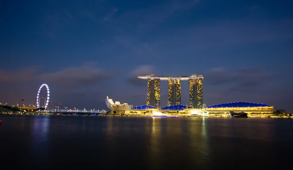 Night view of the garden singapore — Stock Photo, Image