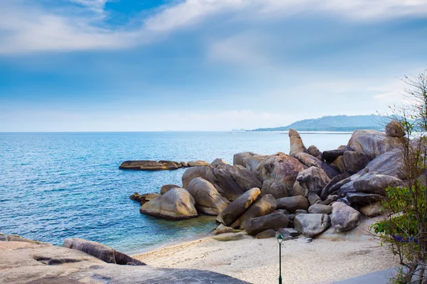 Paisagem marítima a Samui balança o avô e a avó — Fotografia de Stock