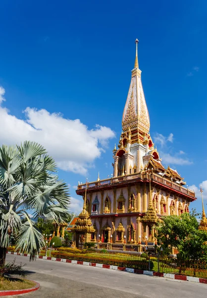Excursion to the temple Wat Chalong — Stock Photo, Image