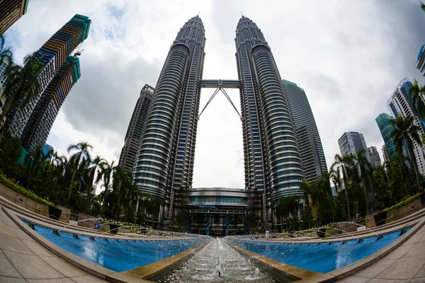 Petronas ikertornyok — Stock Fotó