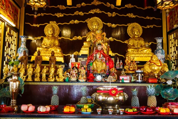 Tapınağın Saphan Hin Çin Yeni Yılı kutlamaları — Stok fotoğraf